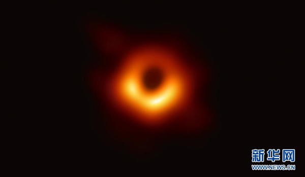 人类世上首张黑洞照片问世!